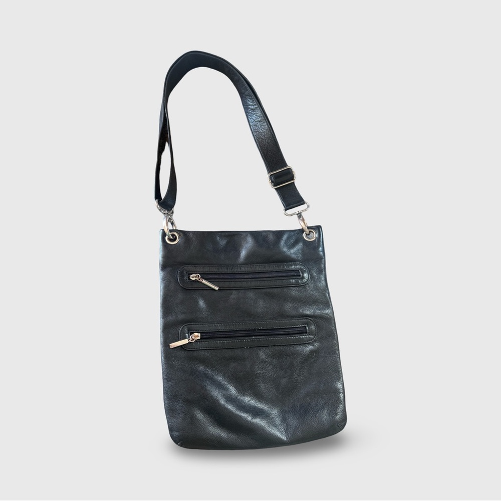 Margot Black Leather Shoulder Bag